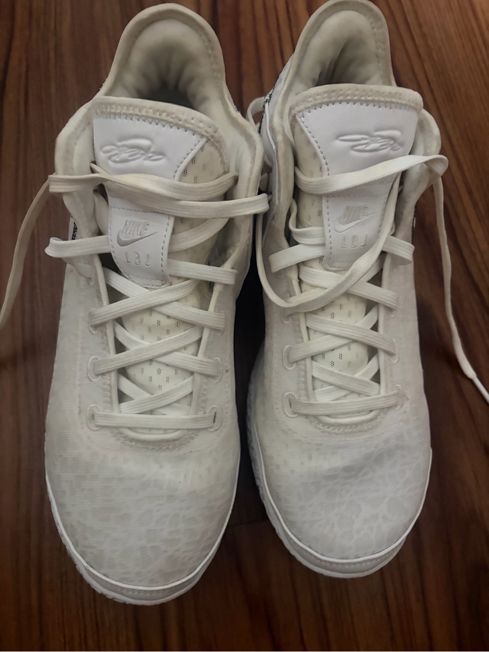 Nike Men's LeBron Classics Sz 11